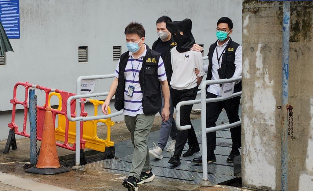 國安處拘捕一名43歲男子，涉嫌「煽動意圖的相關罪行」及「刑事恐嚇」。黃文威攝
