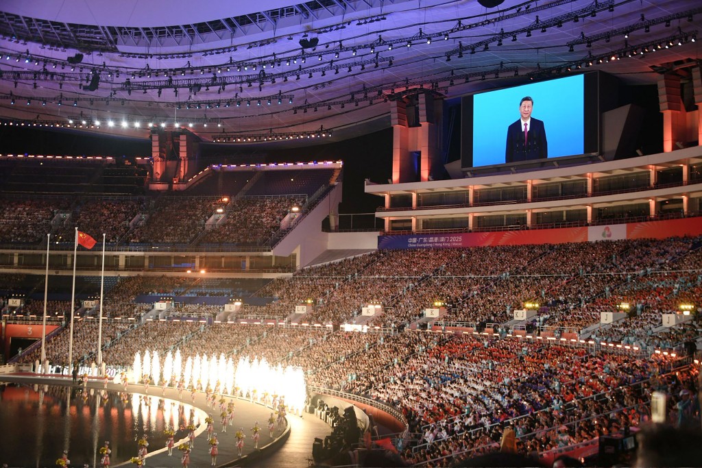 國家主席習近平出席全運會開幕式。 國家主席習近平出席全運會開幕式。