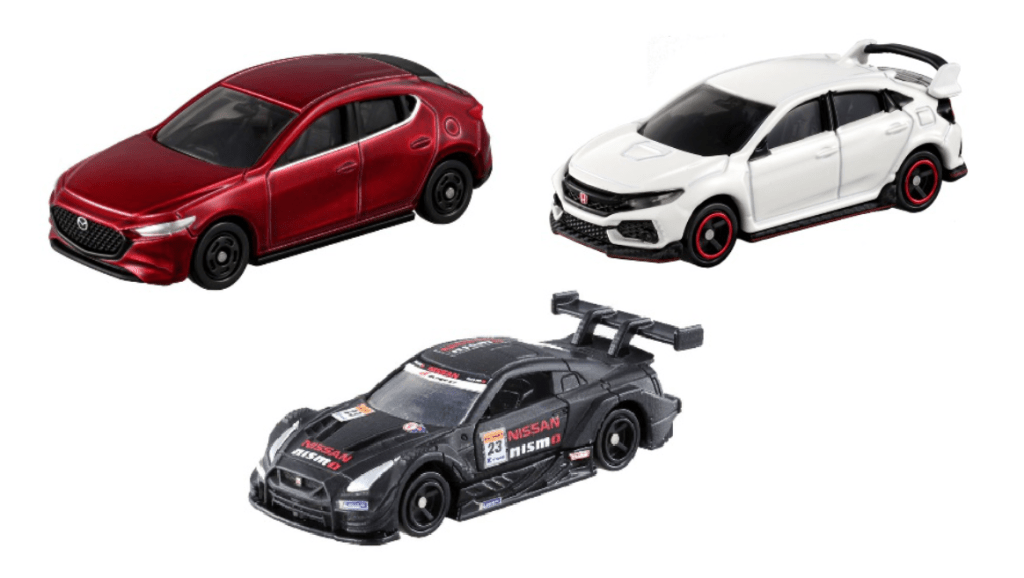 TOMICA No.1-120常品車$100三架再送贈品。Tomica BX046 Mazda 3（上右）、Tomica No.58 Honda Civic Type R（上左）、Tomica No.13 Nissan GT-R GT500（下）。