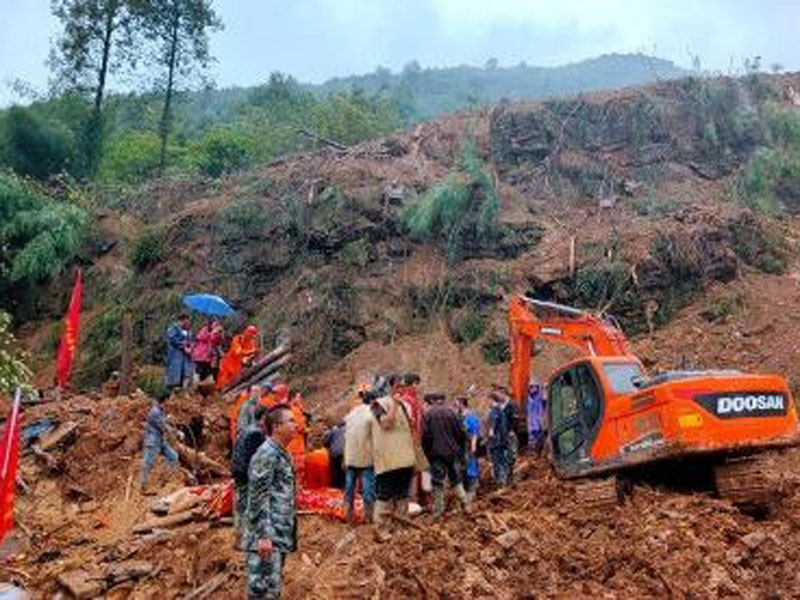 搜救人員仍在找尋失蹤人士。（網圖）