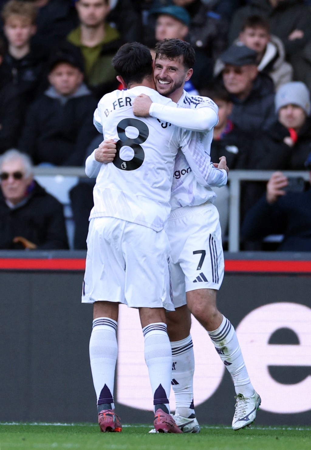 美臣蒙特今季3個英超入球，有2球來自B費的助攻。路透社