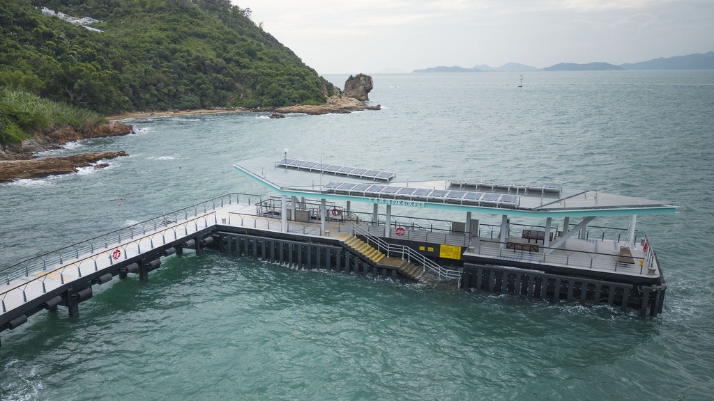 新南丫島北角碼頭周一啟用。局長隨筆