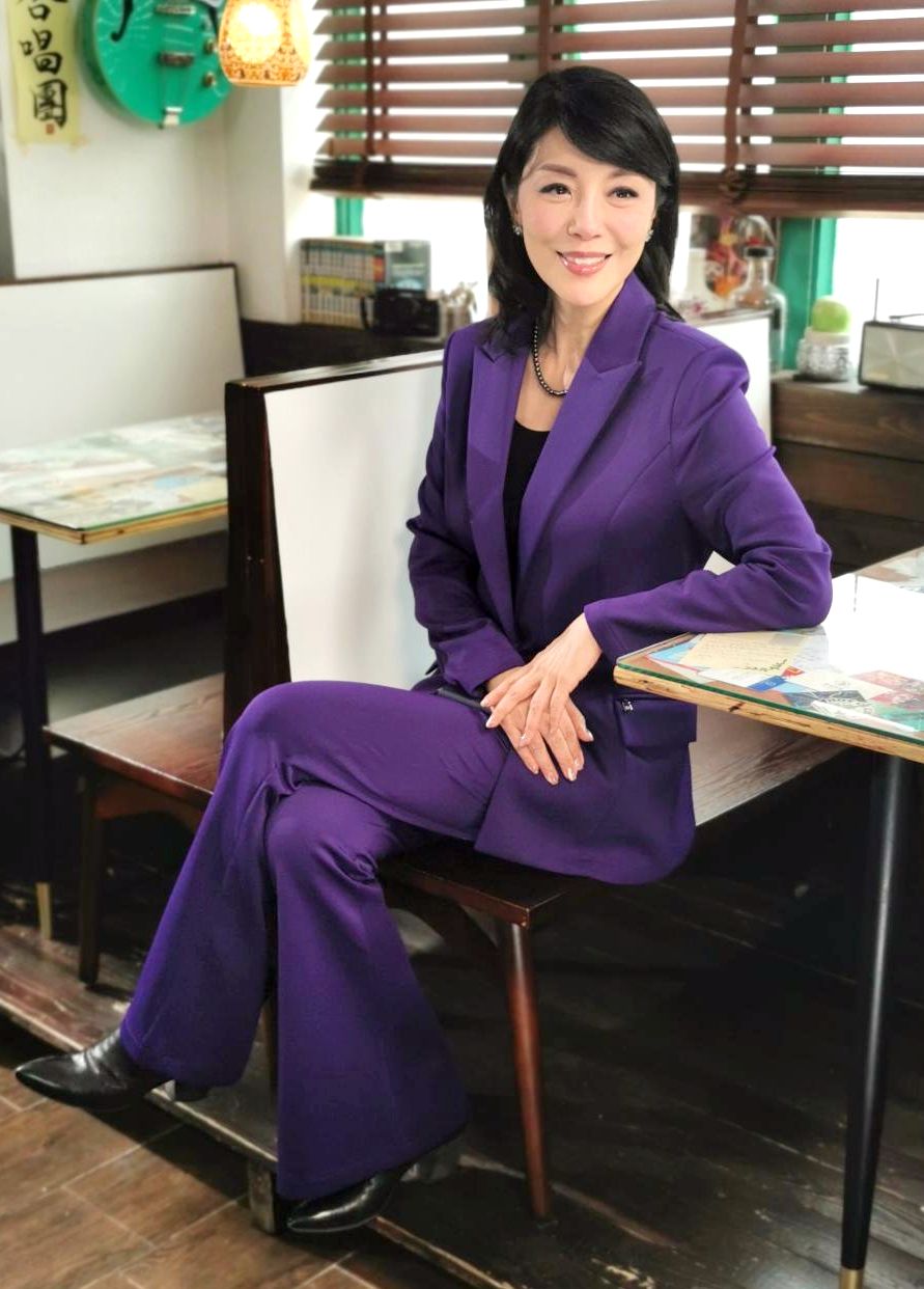 陈淽菁有好多JOB。