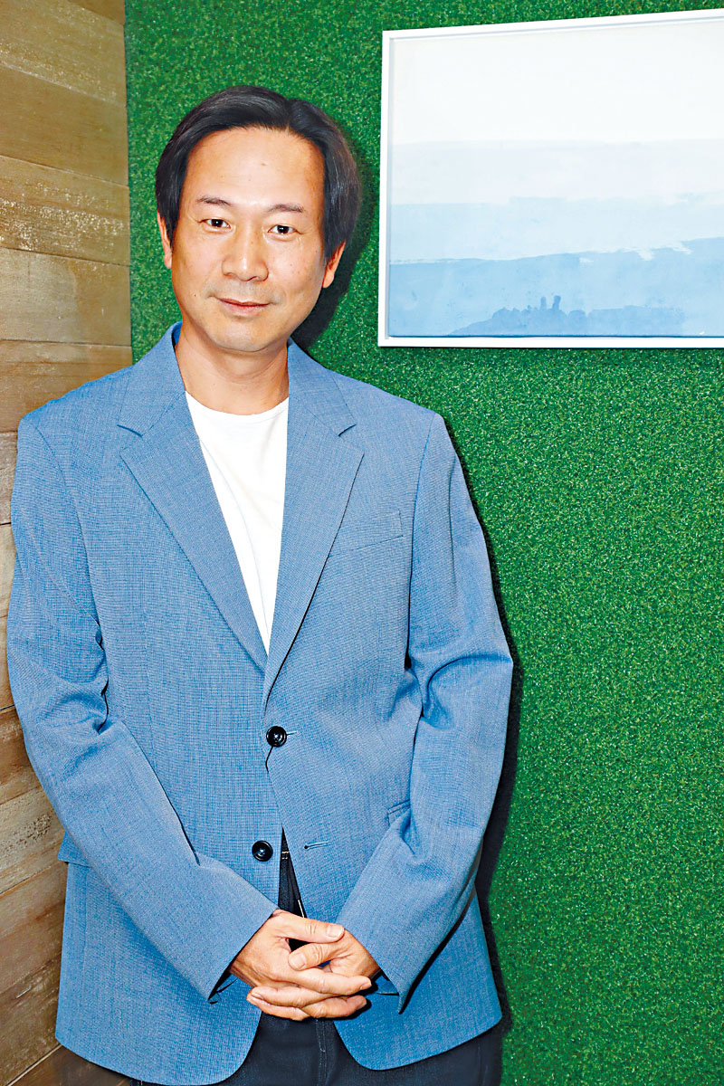 教学相长，陈国邦感受到从年轻演员中看到自己。