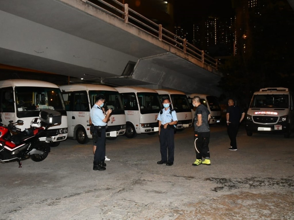 警方到場進行調查。