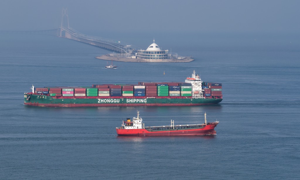 習近平指廣東的經濟總量大，目前的GDP「增速下也是很大一塊增量了」。新華社