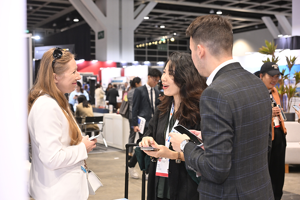 「亞洲知識產權營商論壇」匯聚業界精英,就知識產權與參加者交流分享,探索商機。 「亞洲知識產權營商論壇」匯聚業界精英,就知識產權與參加者交流分享,探索商機。