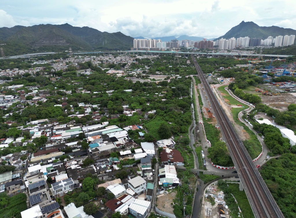 運輸及物流局發布洪水橋／厦村新發展區現代物流圈研究報告。