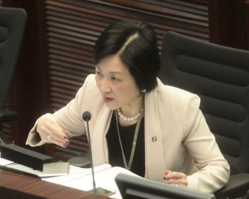 據悉葉劉淑儀計劃撤回譴責動議。資料圖片