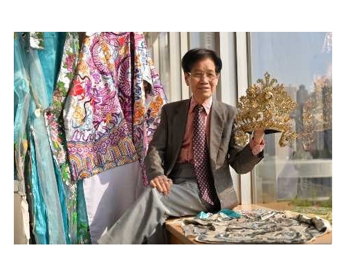 粵劇戲服大師陳國源。