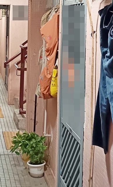 「公屋討論區 - 香港facebook群組」截圖