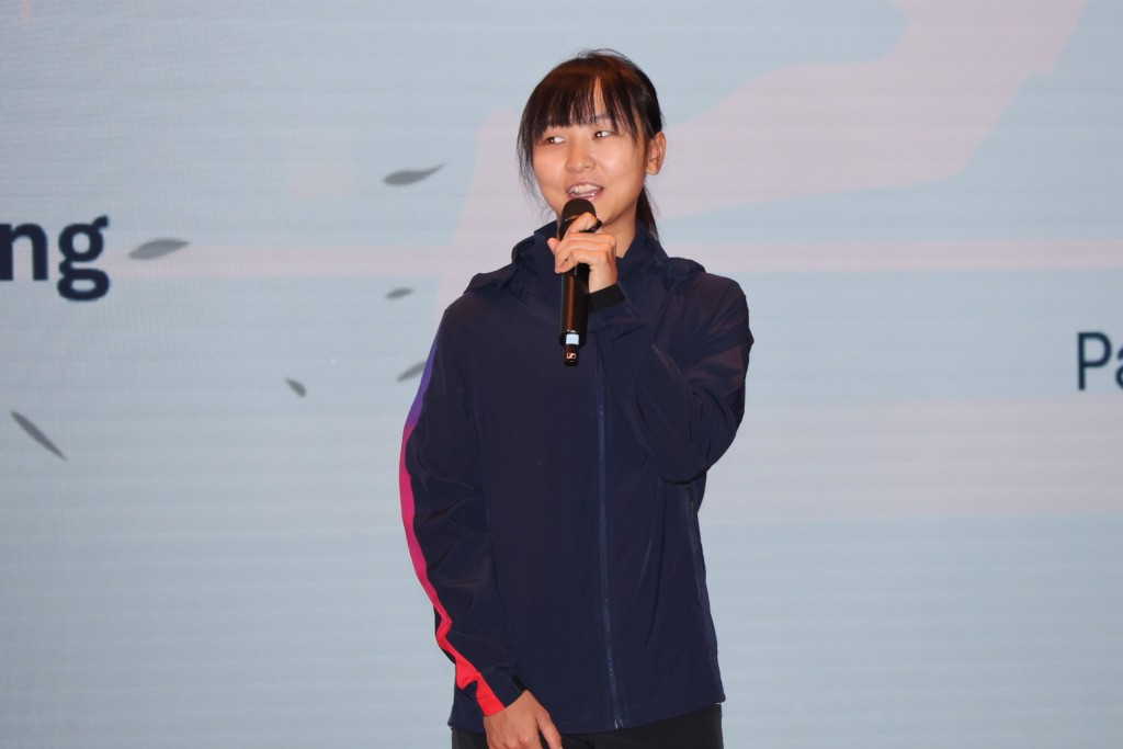 李思穎在台上分享對運動醫學的重要性。徐嘉華攝