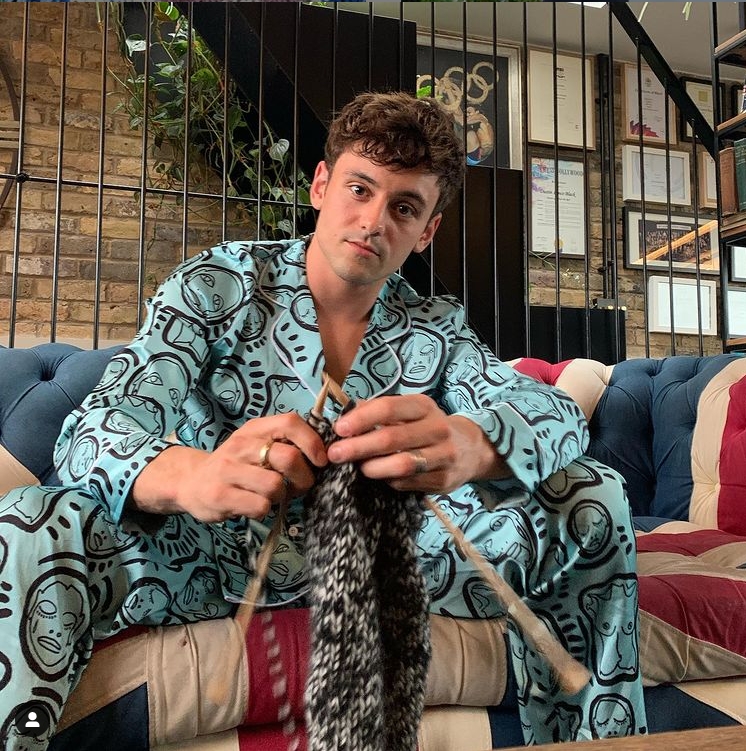 戴利原來仲係針織時裝設計師!