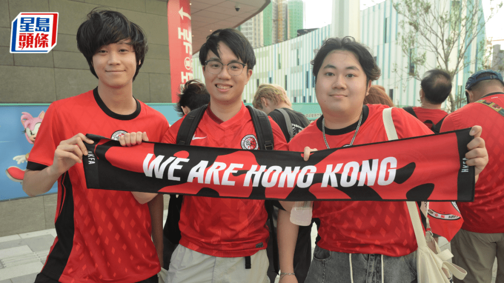 香港對印度︱紅衫逼爆啟德 有人未遵「dress code」挨罵 球迷反對:循序漸進