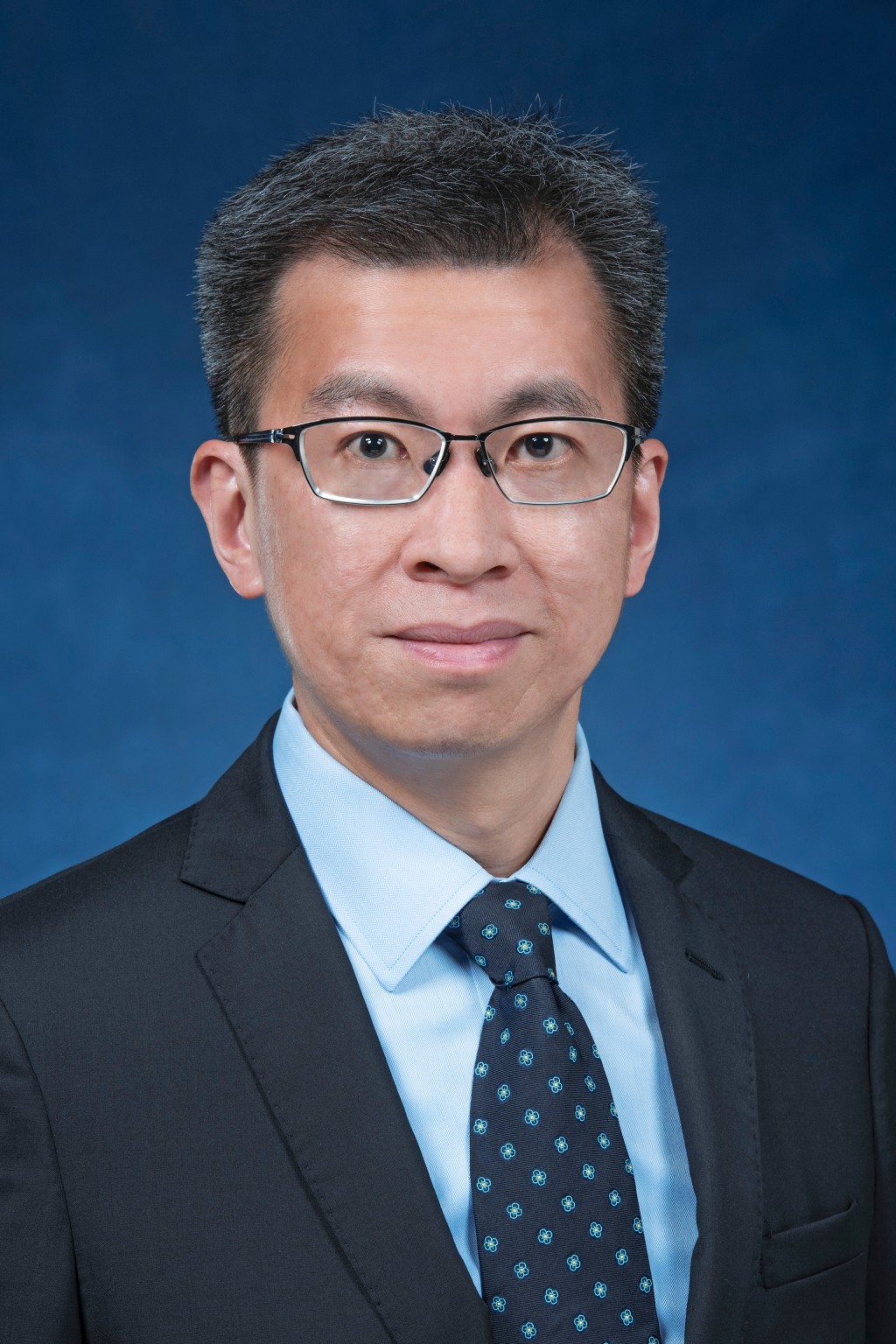 现任地政总署署长黎志华将于2024年7月23日出任财经事务及库务局常任秘书长（库务）。