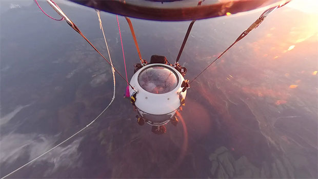 气球成功抵达距离地表10公里的平流层。网上图片