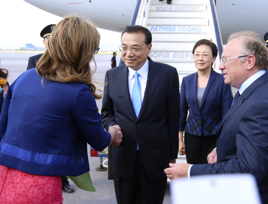 2018，李克強對保加利亞進行正式訪問，並出席第七次中國—中東歐國家領導人會晤，夫人程虹陪同出訪。 中新社