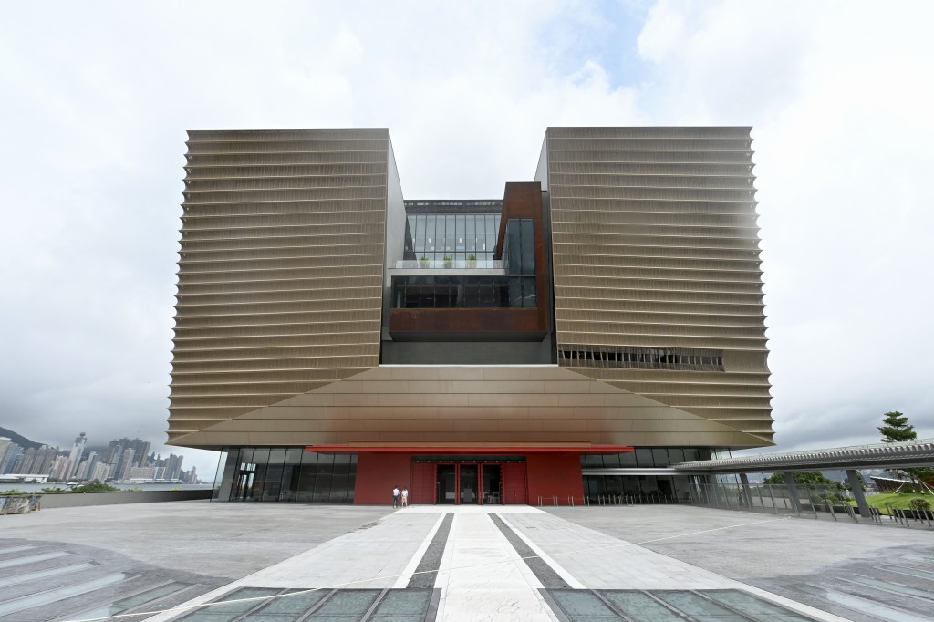 大家熟悉的「香港故宫文化博物馆」，便是严迅奇另一匠心之作。（资料图片）