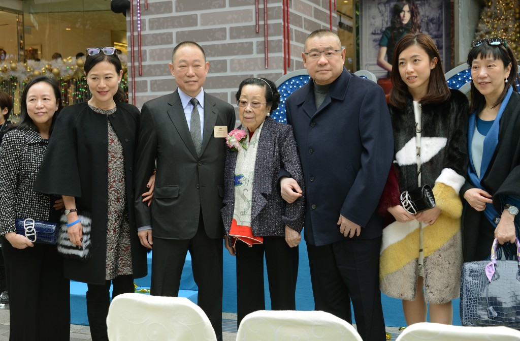 现址分店于2014年开业，当时刘銮雄家族一齐出席开幕礼。