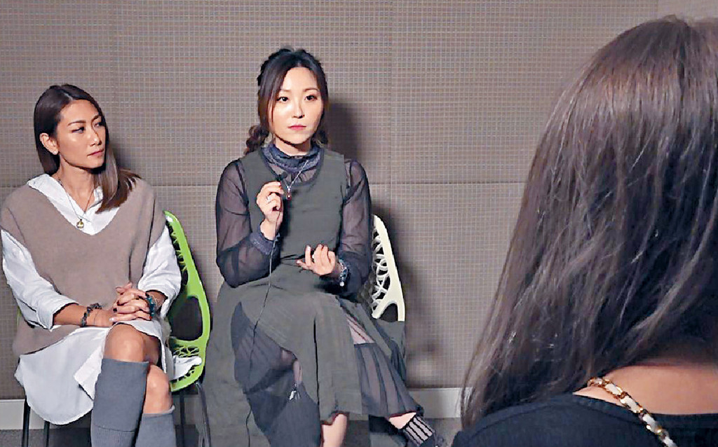 ■天生是高靈人士的加晴,可透過面相、姓名及年齡得知對方前世今生,她更即場示範。