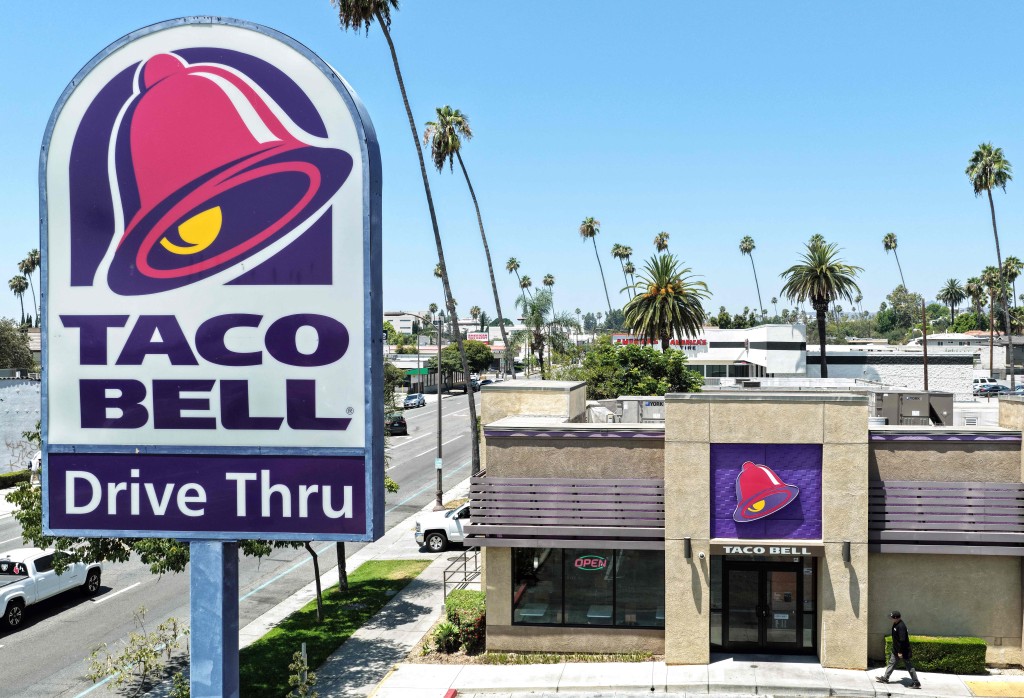 美国5州Taco Bell门市供应的生菜丝涉环孢子虫疫情。法新社