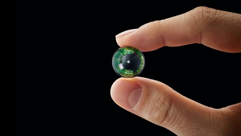 「Mojo Lens」的顯示器堪稱世上最小、最密集，直徑更少於0.5毫米。
