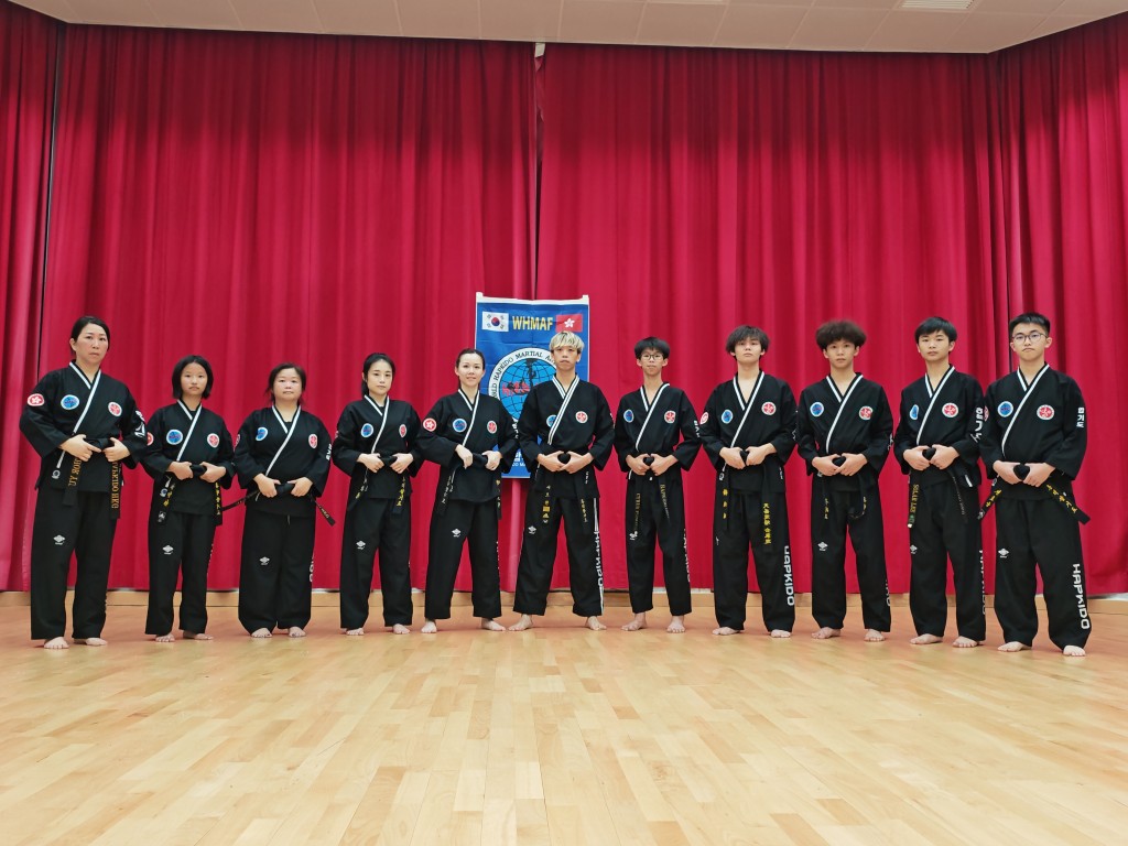 全隊身穿合氣道服合照。由中國香港合氣道總會提供 全隊身穿合氣道服合照。由中國香港合氣道總會提供