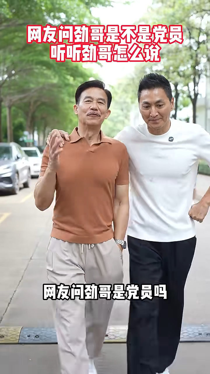 何家勁拍片回應網民疑問。 何家勁拍片回應網民疑問。
