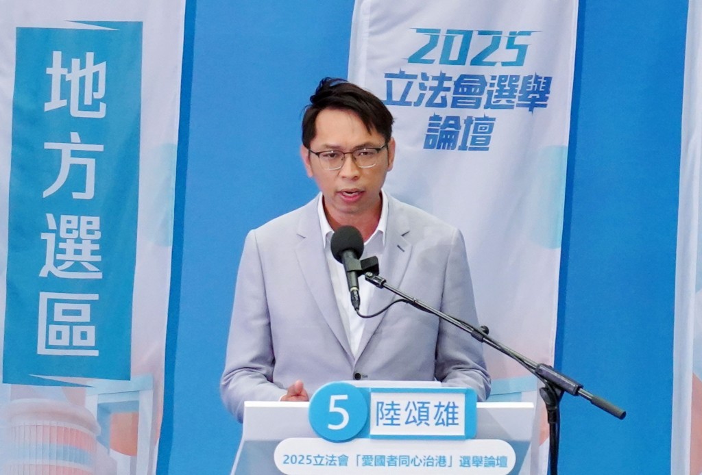 工聯會陸頌雄由選委界轉跑道，除老本行勞工議題外，亦跟進交通和家庭友善政策，知名度和政績稍為「秤先」。資料圖片