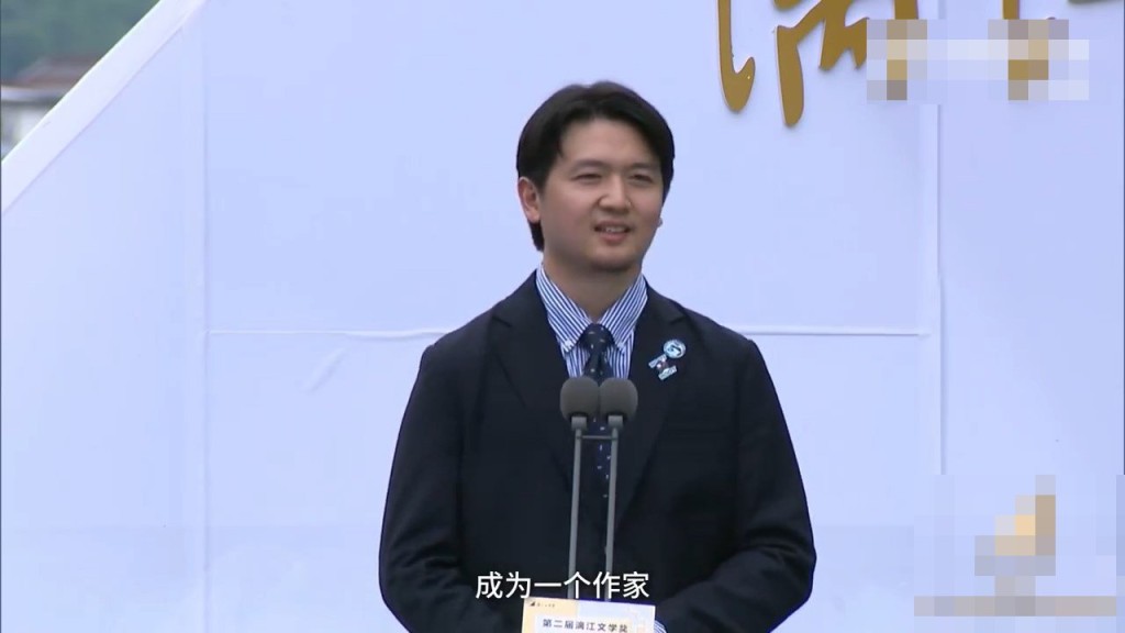 经过多年奋斗,刘楚昕作品终获得肯定。微博@苏文涛 经过多年奋斗,刘楚昕作品终获得肯定。微博@苏文涛
