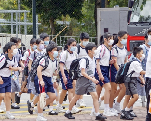 教育局計劃在2024/25學年或之前在所有高小級別推行生涯規劃教育。資料圖片