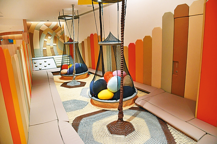 「探險家」室內兒童玩樂區，有七大主題區。