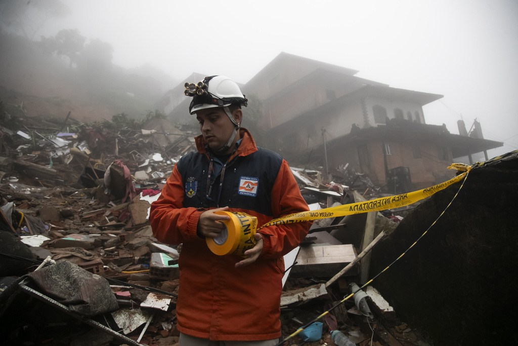 巴西東南部連日暴雨引至山泥傾瀉,至少造成23人死亡。美聯社