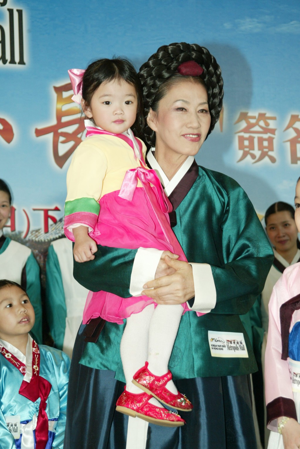 演员「郑尚宫」吕韵季亦来港出席活动。