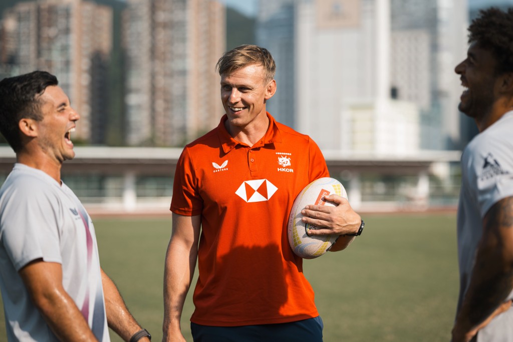 高勳來港執教9年,見證無數球員成長。 高勳來港執教9年,見證無數球員成長。