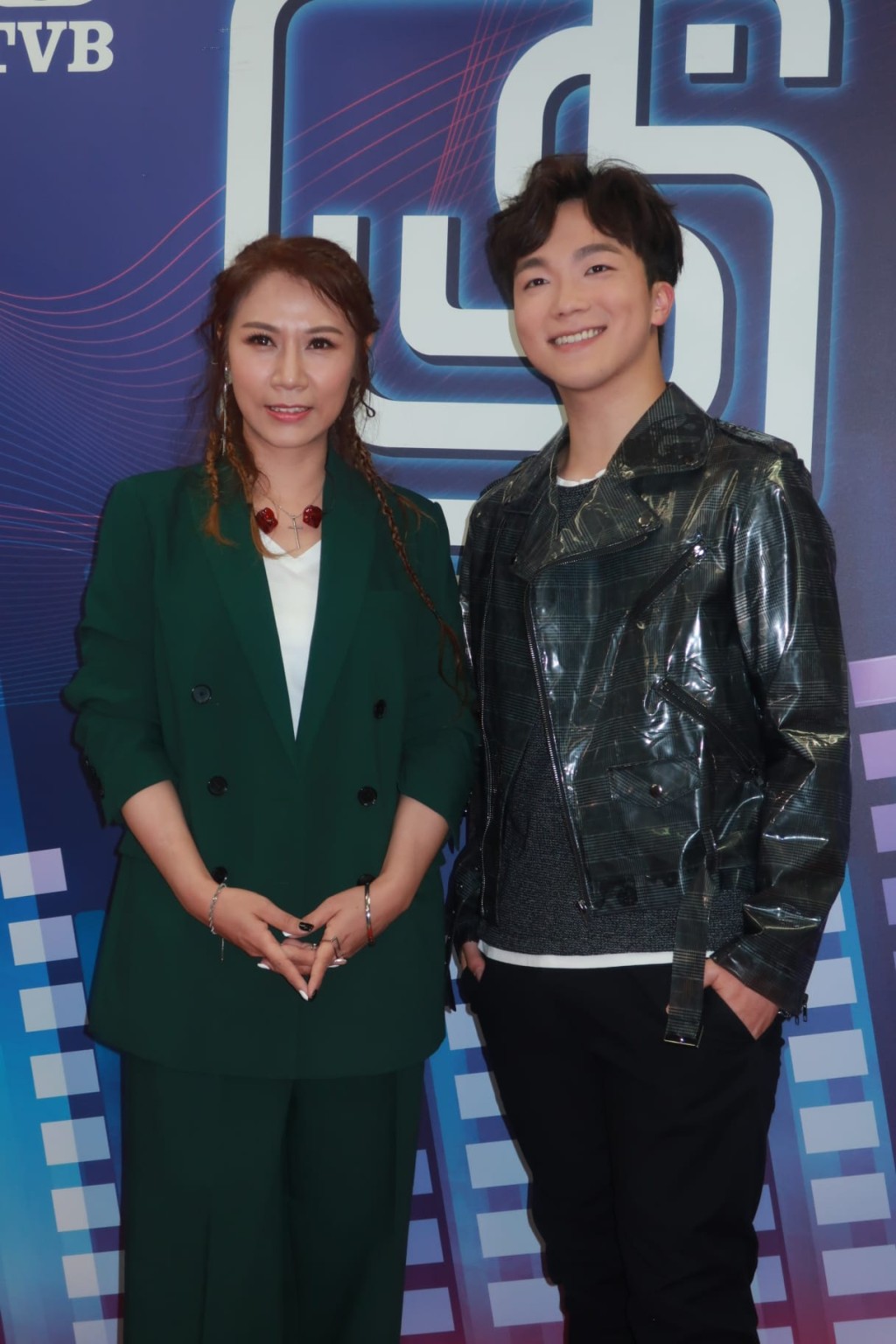 彭家麗首次唱新歌《醜怪》。