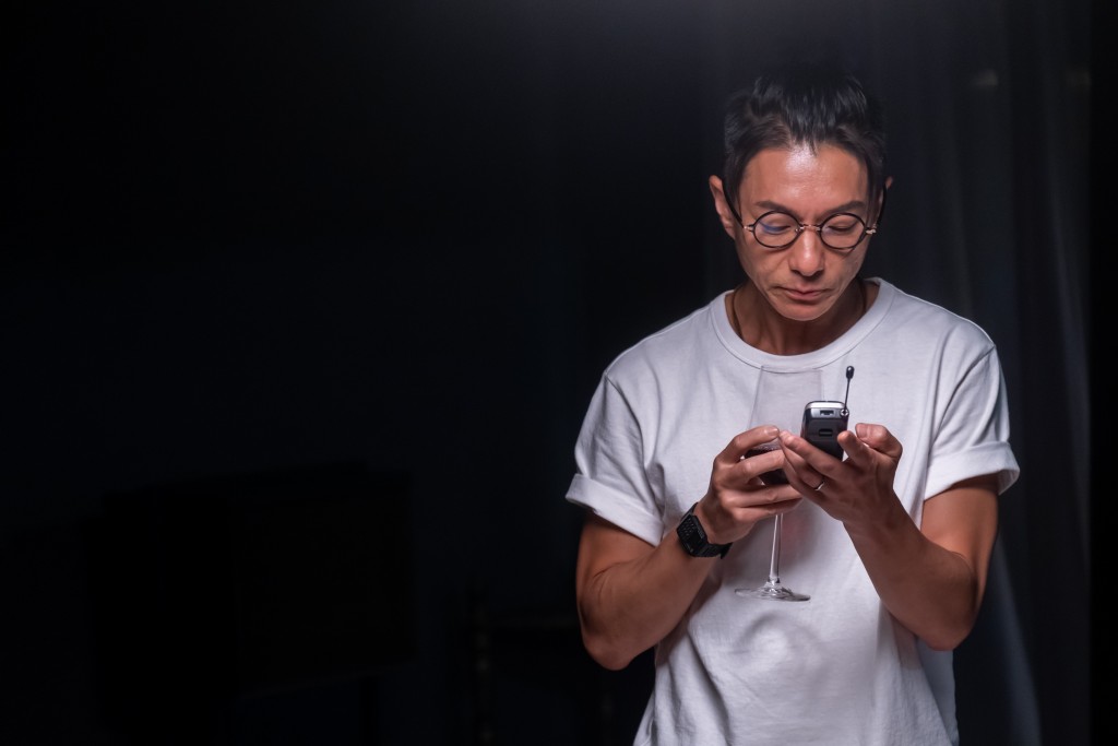 新片中，Endy覺得跟電話做對手戲最難。