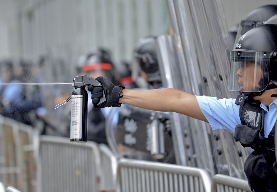 警員胡椒噴霧。資料圖片