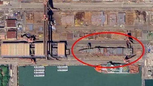 中國疑在上海建造新型海警船。