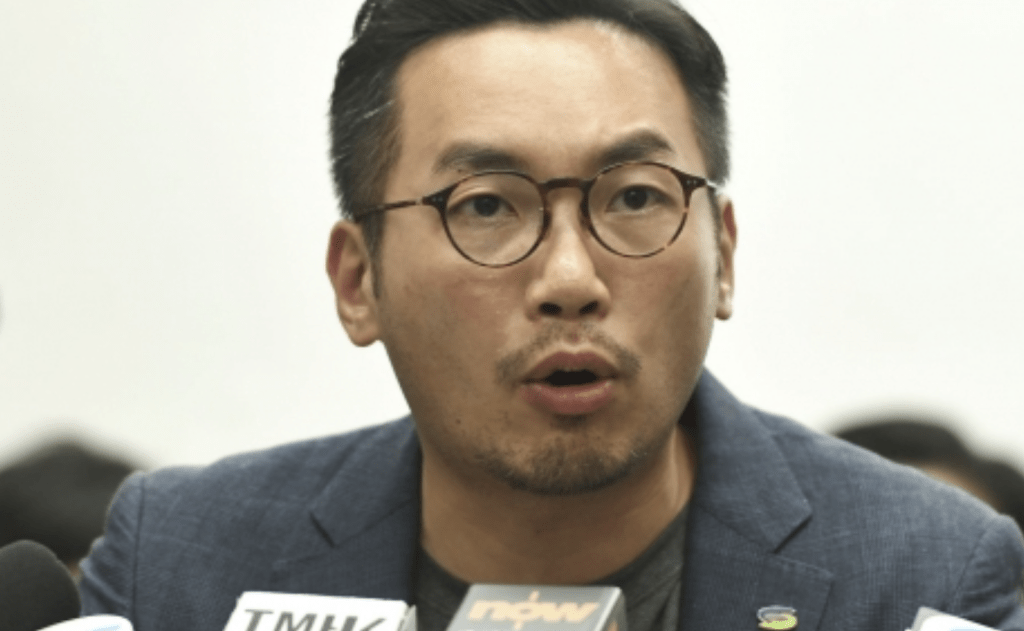 楊岳橋在案件開審前已選擇認罪，法官判處其入獄5年1個月。