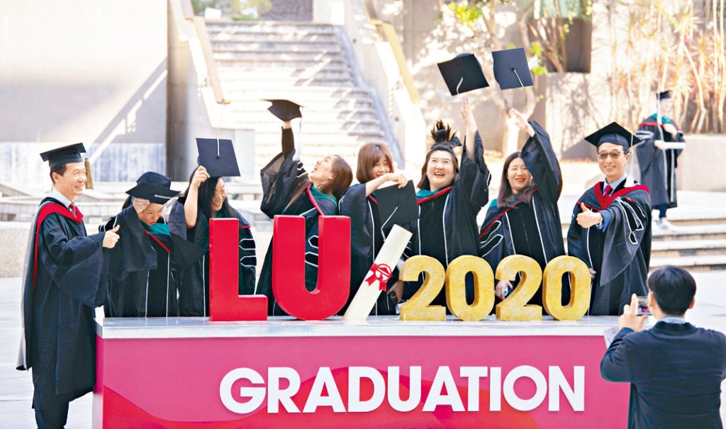 嶺大的就業情況問卷調查顯示，約八成半畢業生求職成功，與一九年相若。