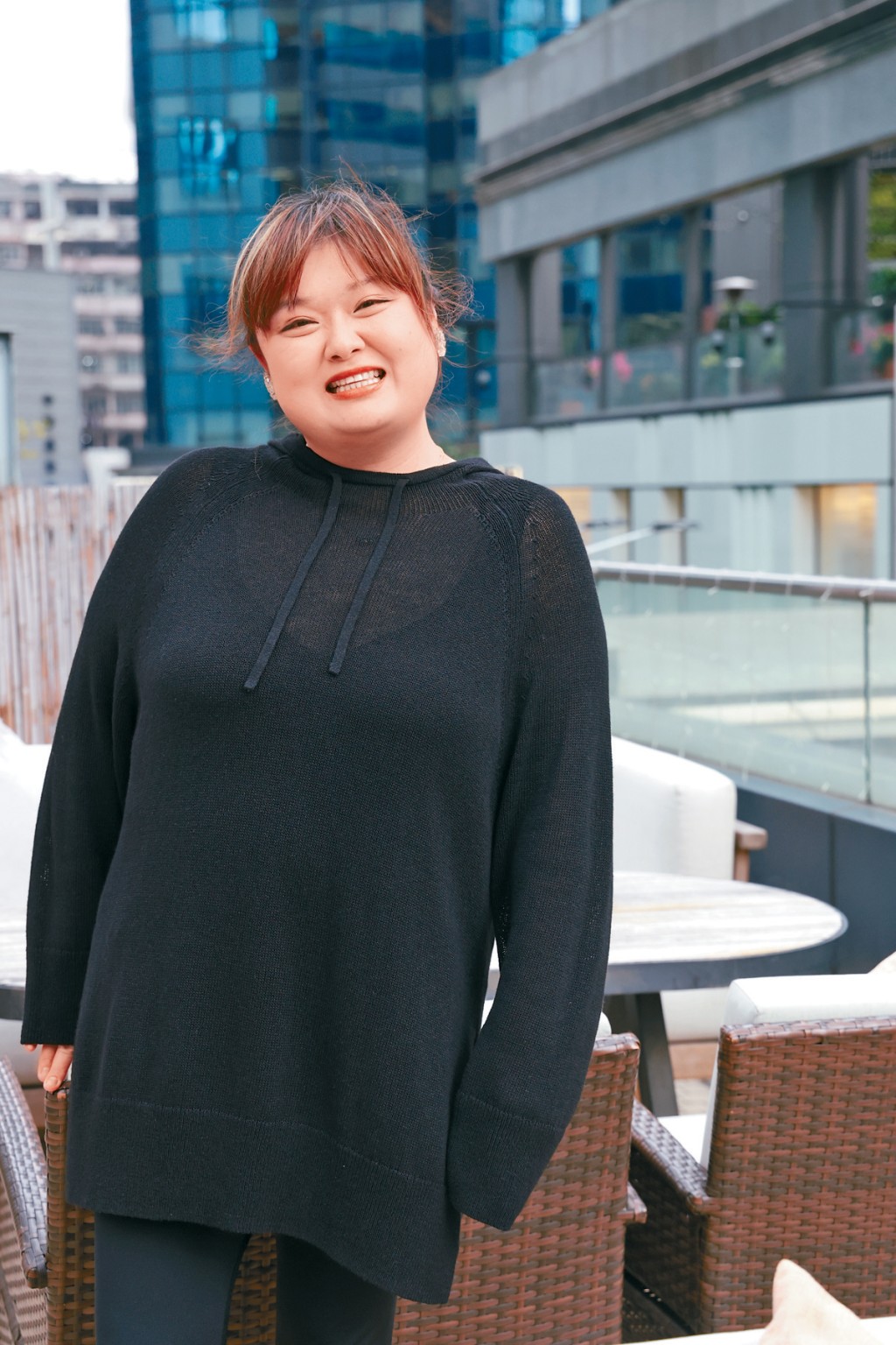 细细粒承认体重已回升至208磅。