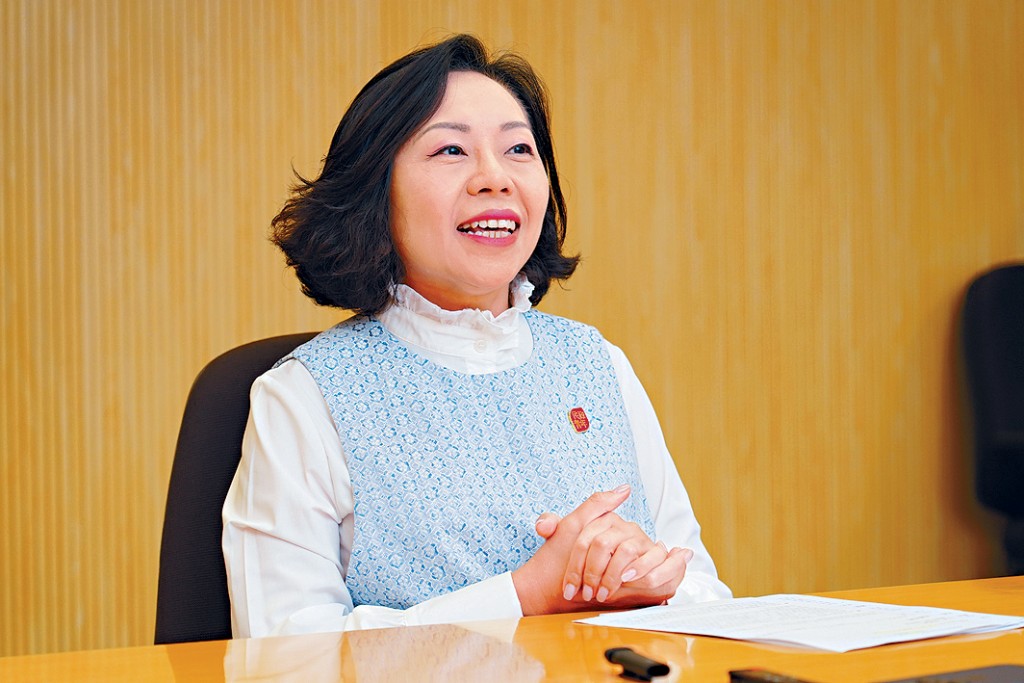 麥美娟表示,關愛隊已探訪超過47萬個有需要住戶和長者戶。