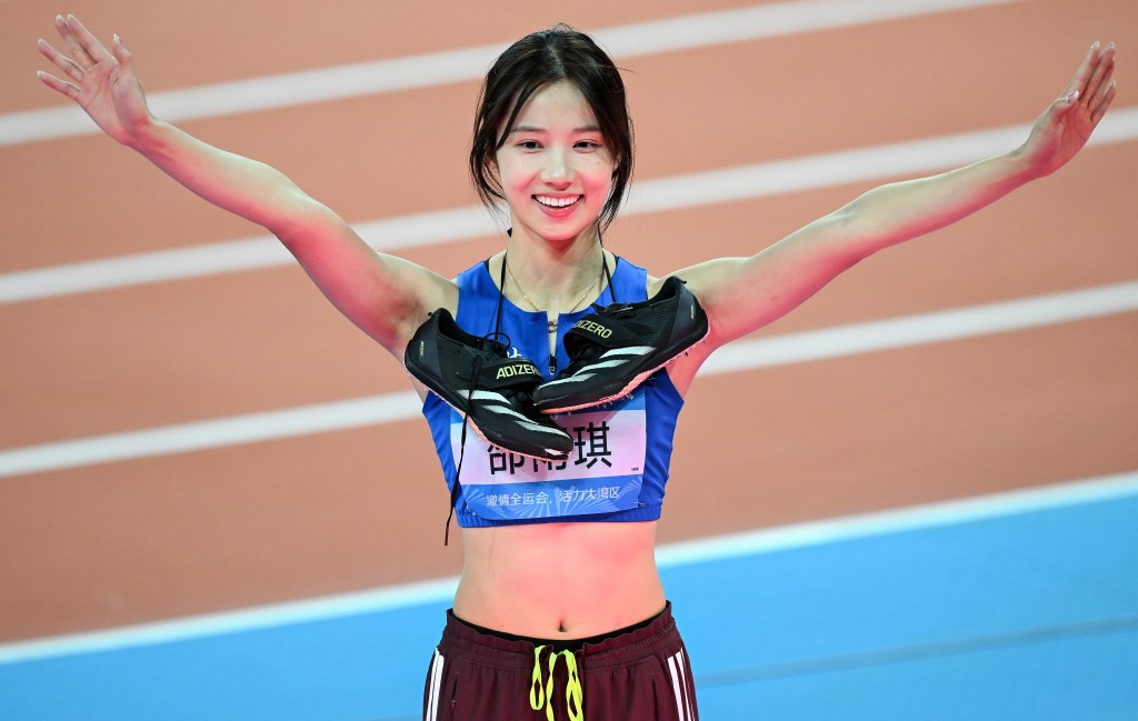 邵雨琪獲得冠軍。 新華社