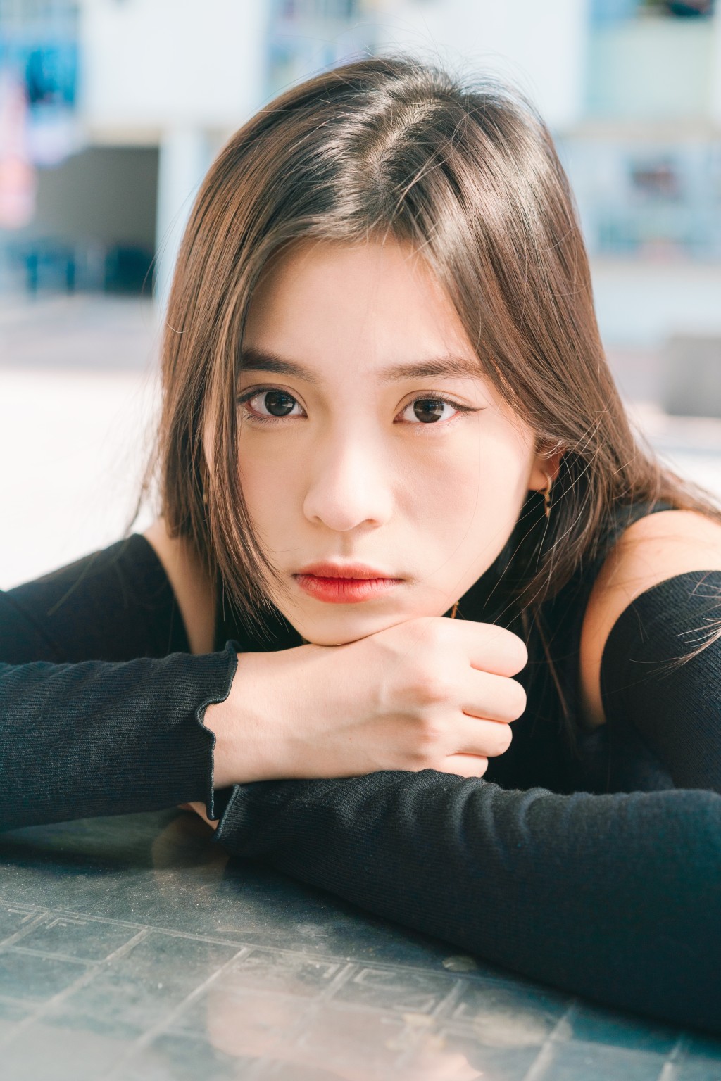 16歲的阿妹，公認有標緻靚樣。