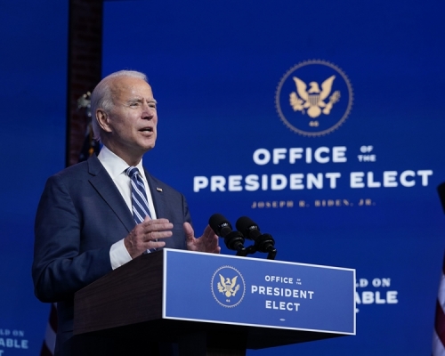 八成受訪者承認民主黨的拜登是總統當選人。AP圖片