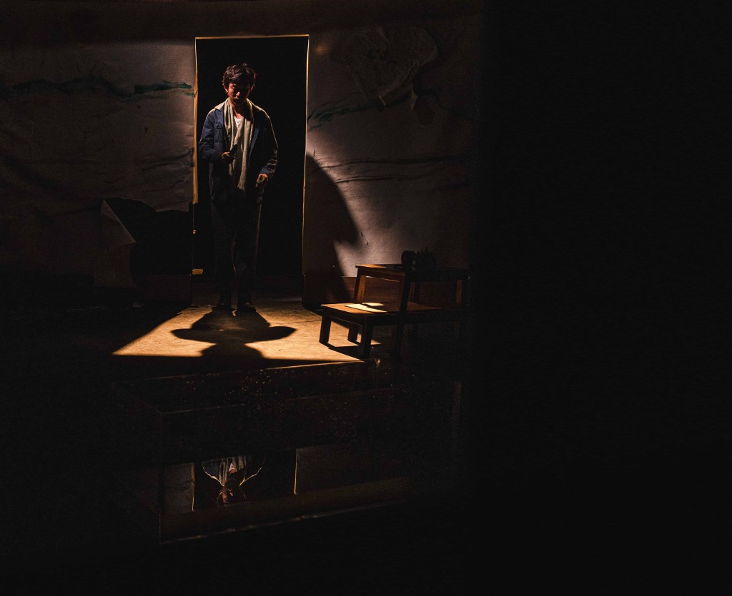 文生．梵高毅然拋下原本的生活，踏上一段顛簸的人生旅途。