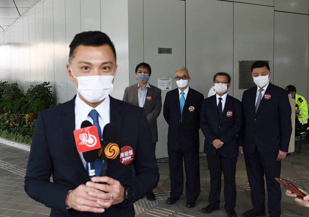 陳祖恒報名參選紡織及製衣界。