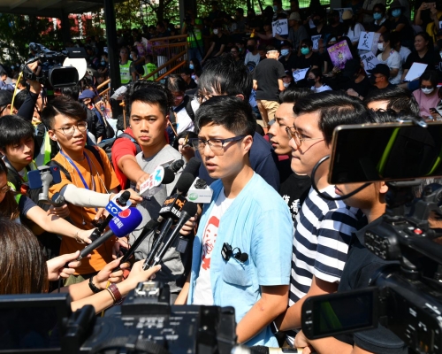 發起人巫堃泰表明,遊行是要反映「禁止打賞」等「五大訴求」,要求當局回應。