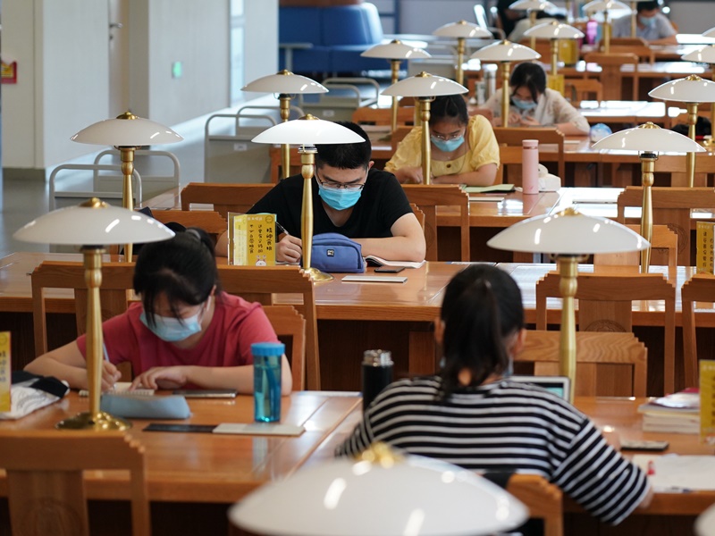 北京化工大學教學工作逐步恢復。新華社